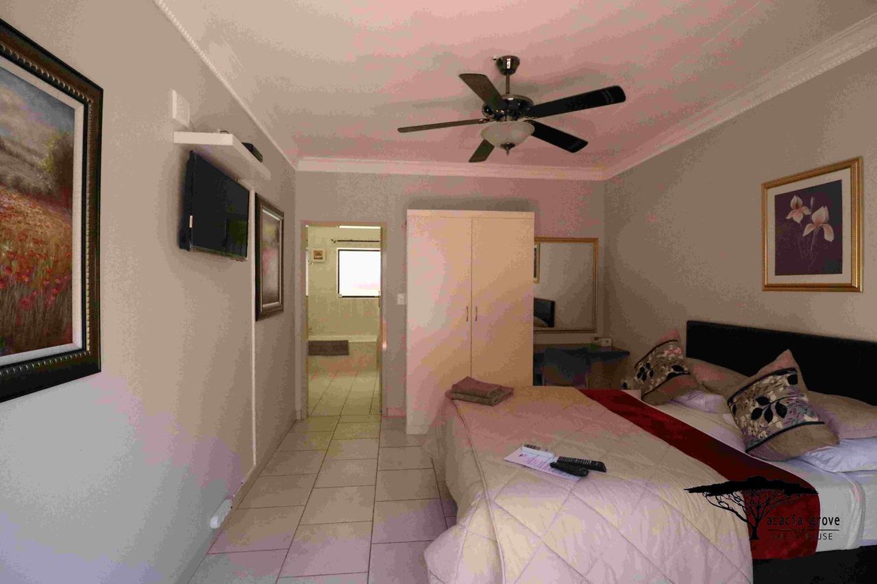 Acacia Grove Guest House Johannesburg Exterior foto